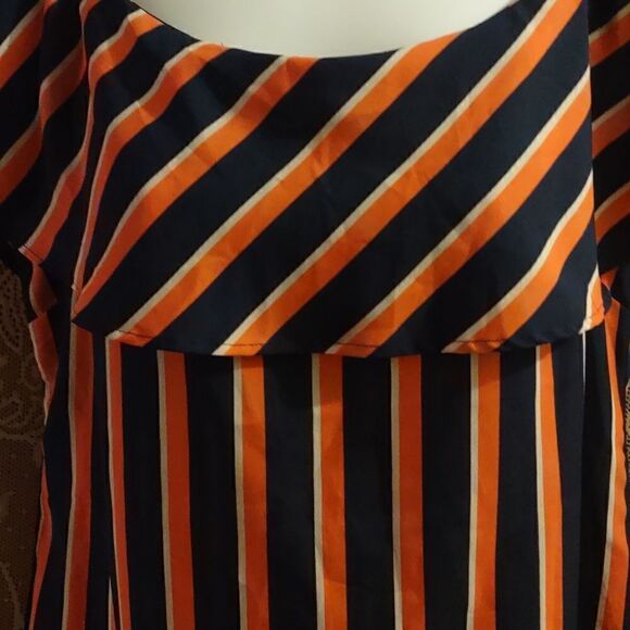 Banana Republic Women's size M top navy orange festive‎ flutter sleeve skirted - Picture 2 of 8